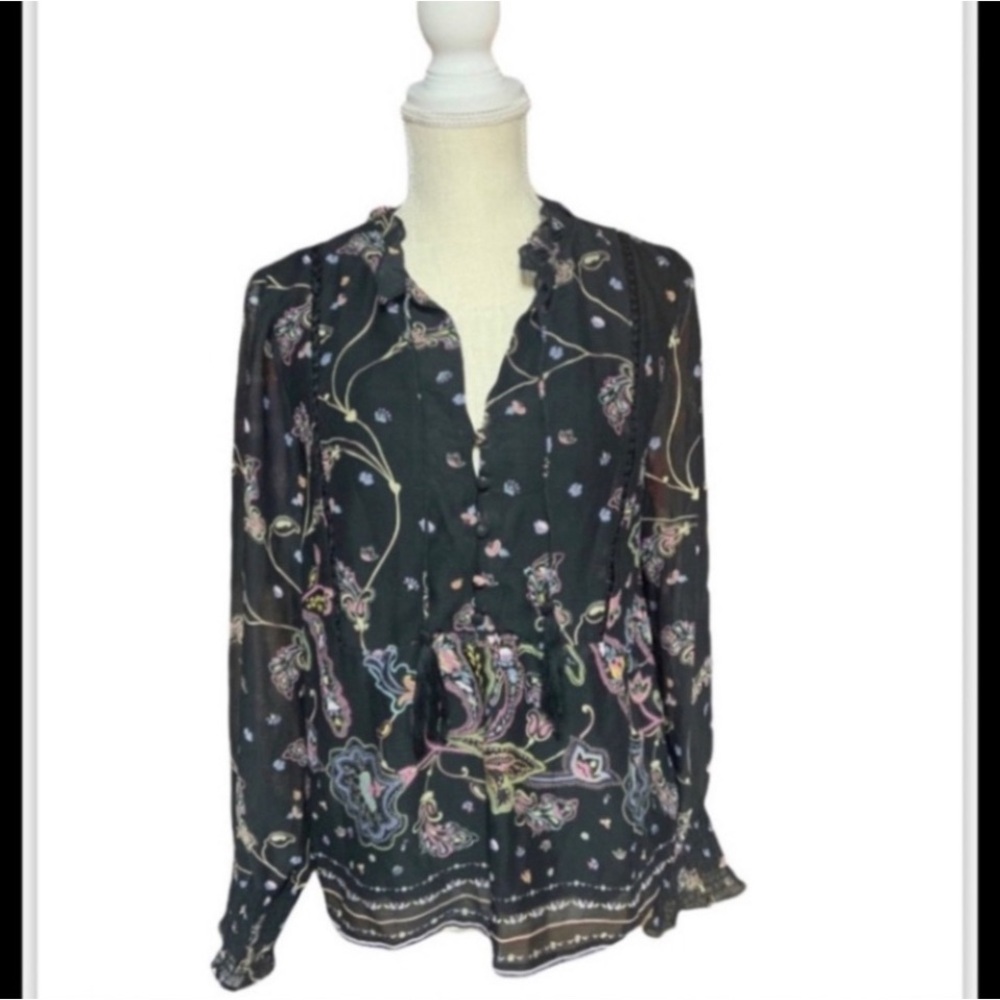 New!  Aqua‎ dressy top